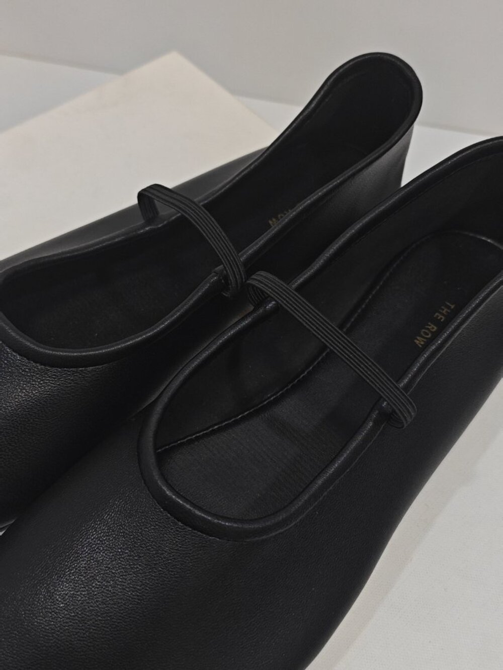 The Row Women's Black Ballet Flats - Picture 4 of 5